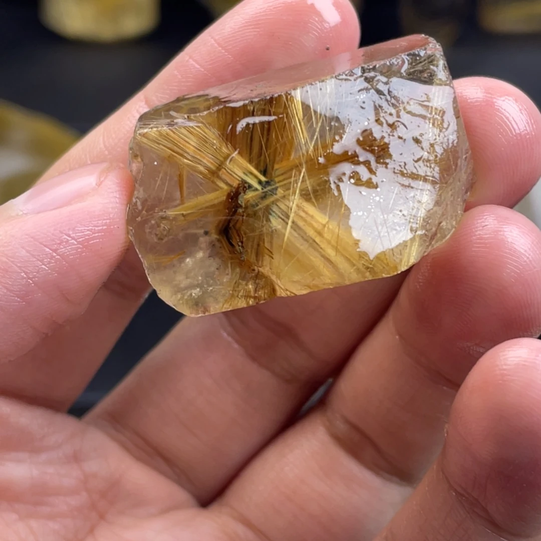 未镶嵌珠宝半成品水晶