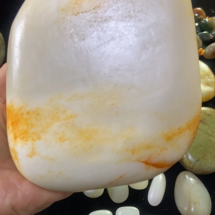 爱***人和田玉（糖玉）未镶嵌挂件