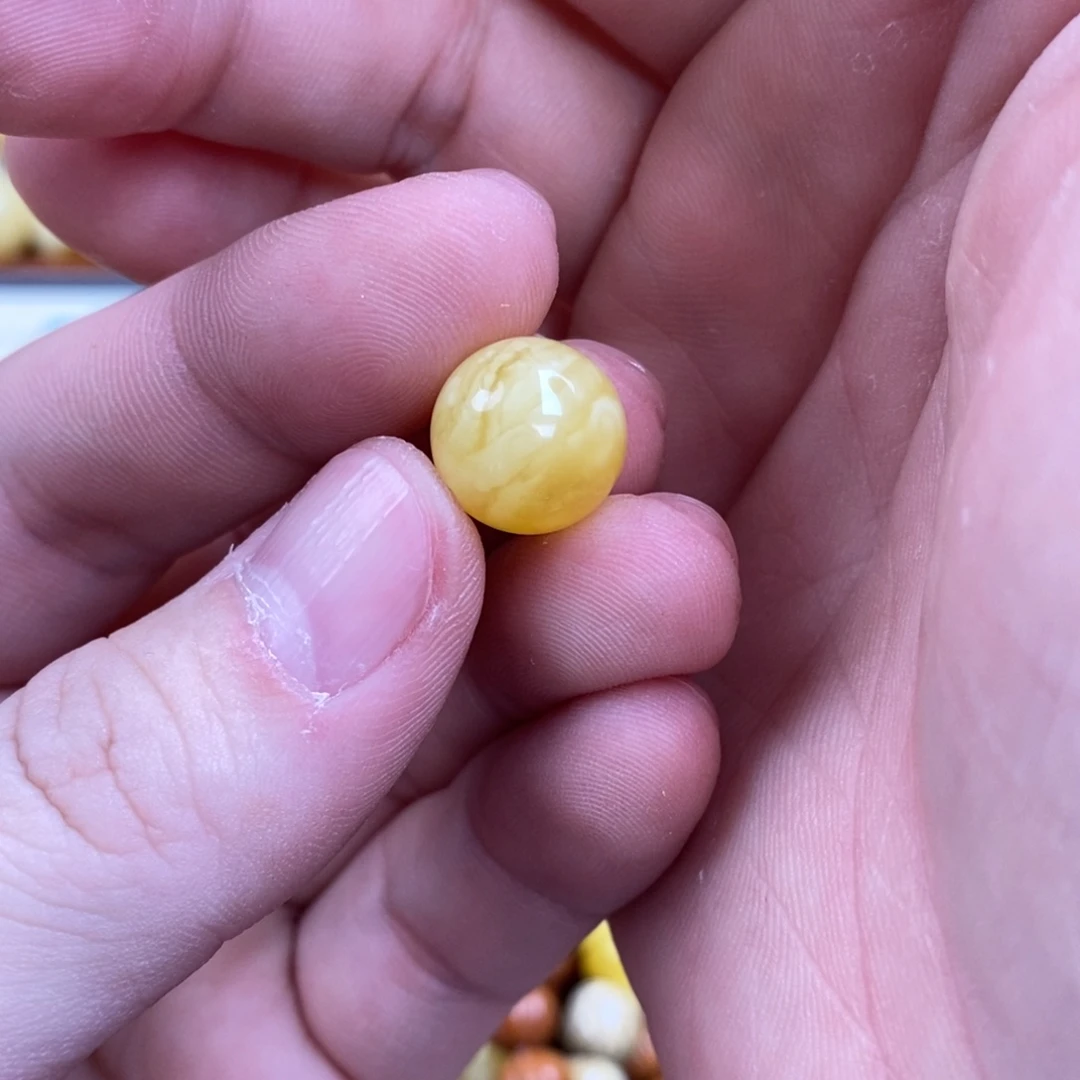 蜜蜡裸石未镶嵌平**宁配饰