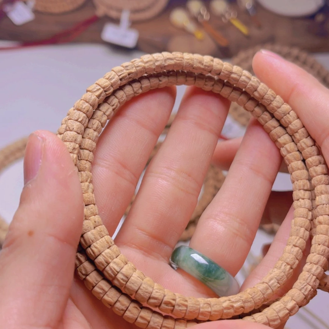 【闪购商品】柏香籽/百香籽吊坠ﾉ****?