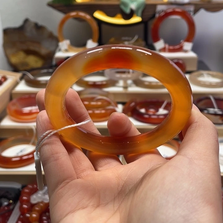 玛瑙/玉髓未镶嵌手镯