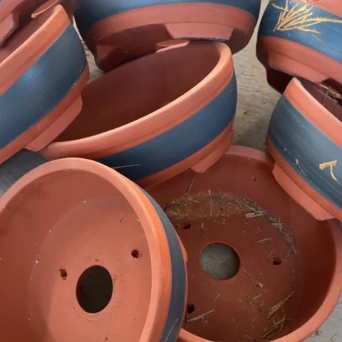 紫砂花盆100-8。