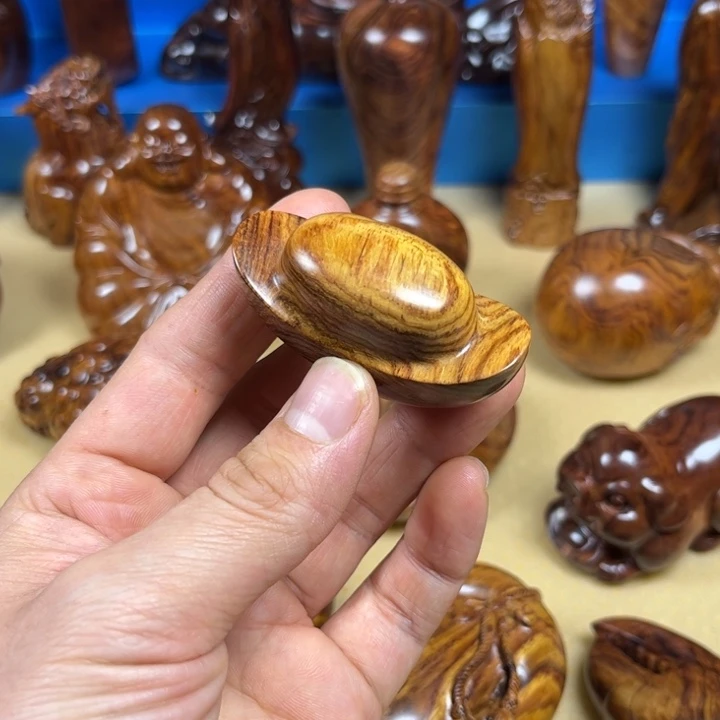 黄花梨降香黄檀把件