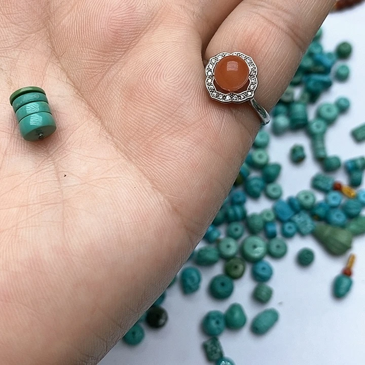 未镶嵌南红玛瑙珠宝奇石