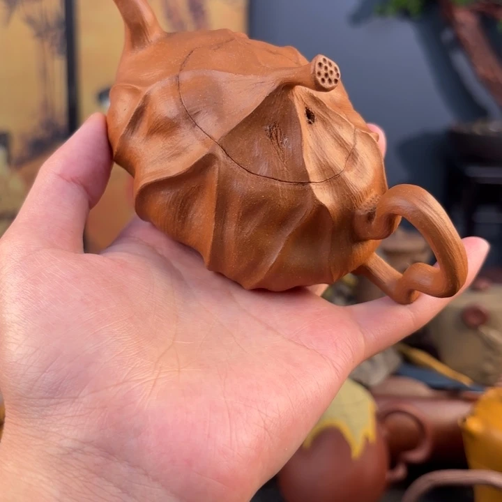 玲你在干什么吗现在不在吗