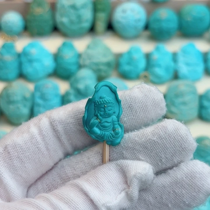 未镶嵌绿松石珠宝奇石