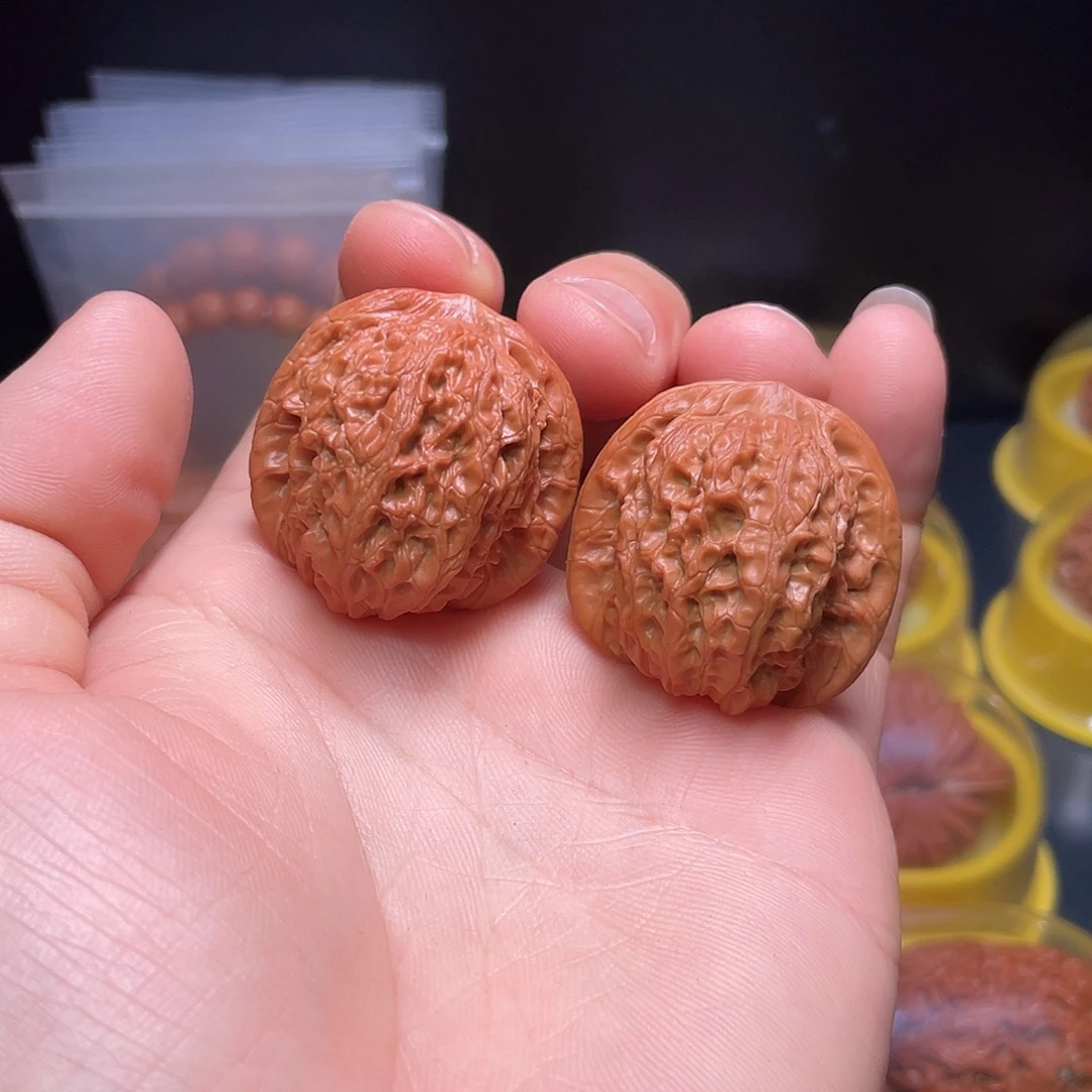 吊坠文玩核桃34尺血麒麟