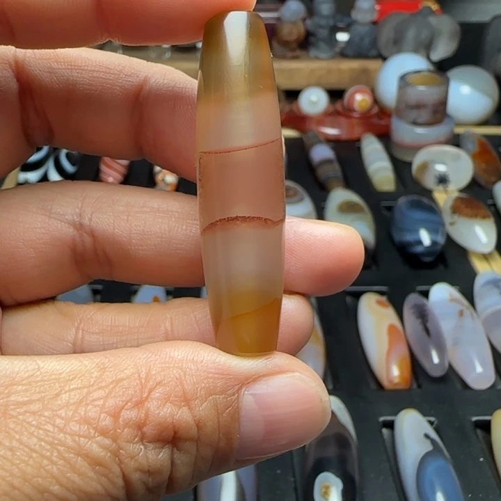 升***哥玛瑙/玉髓未镶嵌颈饰