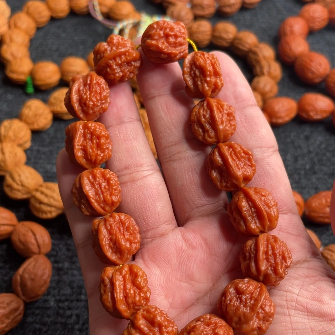 不***士文玩核桃手串蛤蟆头