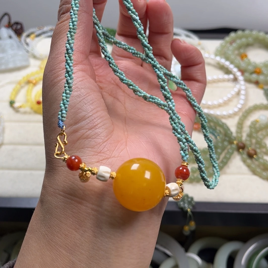 未***央蜜蜡未镶嵌吊坠(赠链)