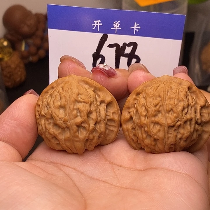 吊坠桃核金牛39有修s