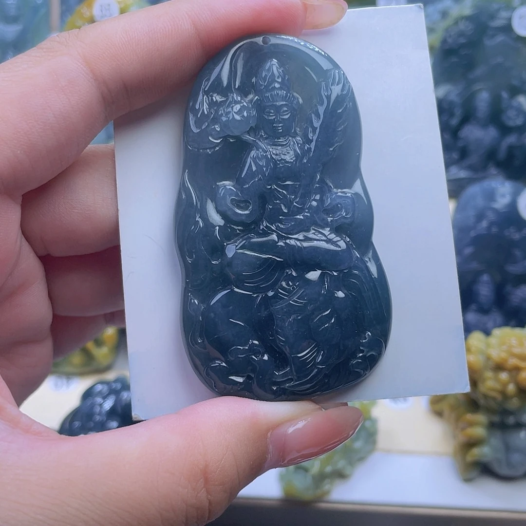 翡翠未镶嵌颈饰翡翠未镶嵌