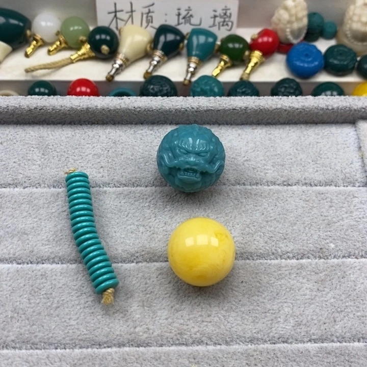 琉璃颈饰卡24龙珠➕22圆珠➕隔片