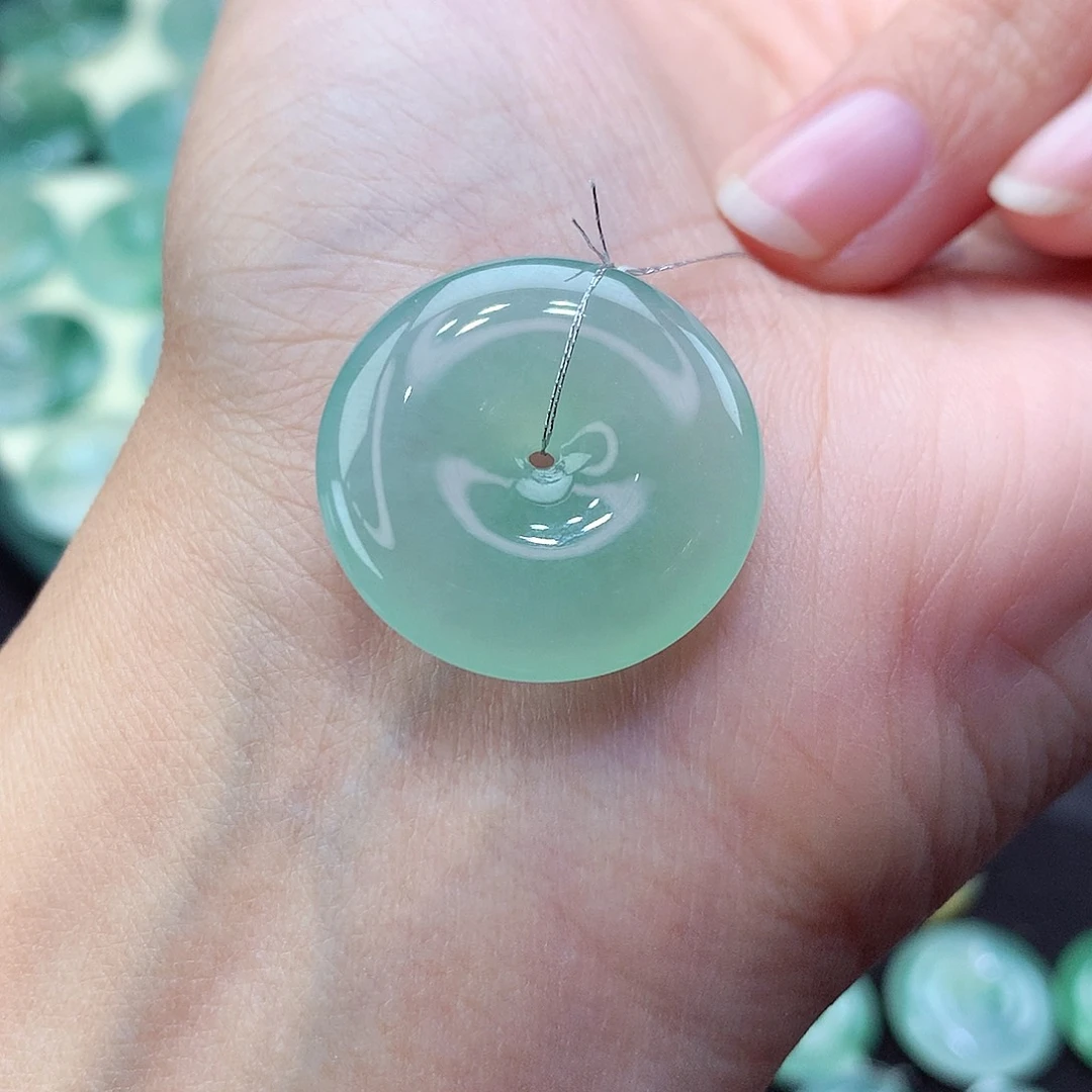 翡翠颈饰未镶嵌尺寸24.1-5.3