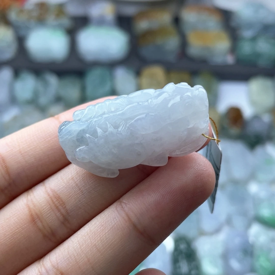 颈饰未镶嵌翡翠貔貅