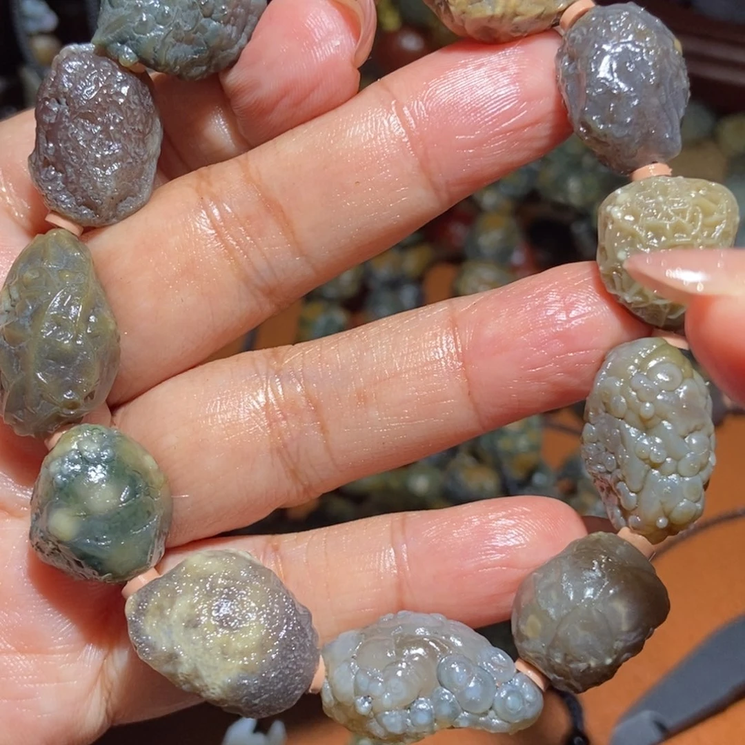 玛瑙/玉髓未镶嵌珠宝半成品