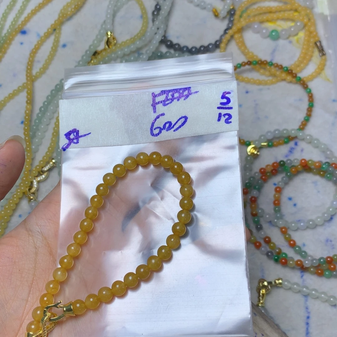 定制翡翠未镶嵌天然缅甸翡翠