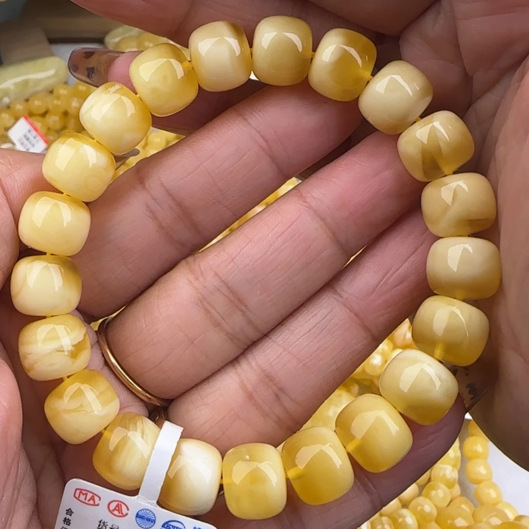 蜜蜡手链未镶嵌金白老型手串