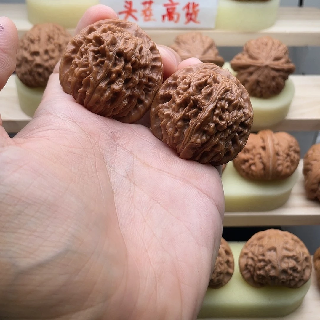 吊坠文玩核桃饱***水41四座楼