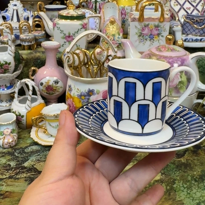 鹿与海陶瓷家居有限公司