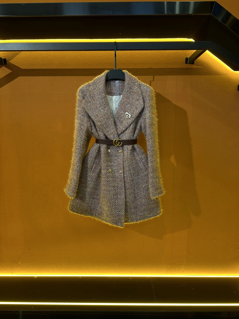 青森-白鸭绒羊毛2024冬季新款时尚气质中长款外套R8855