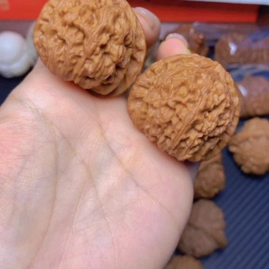 核桃把件L球白42全品