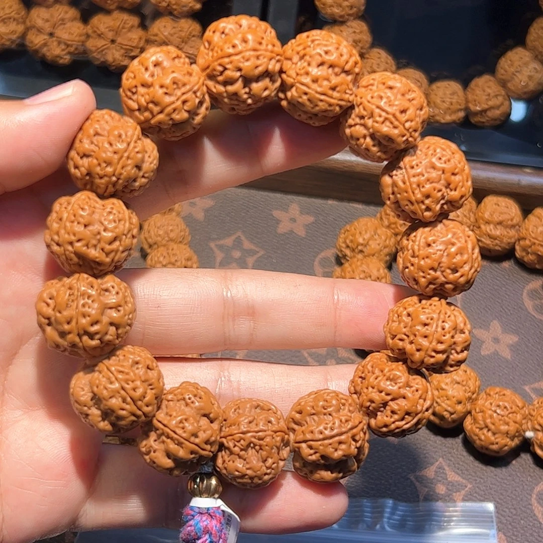 青***山手串金刚菩提青山
