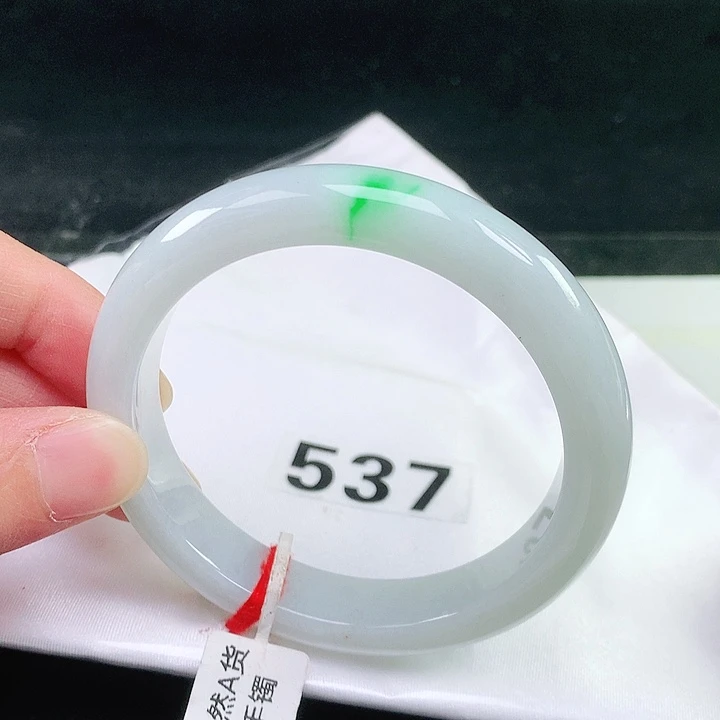未镶嵌手镯翡翠537