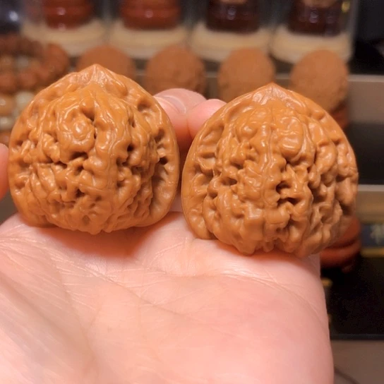 精品：原桩金字塔