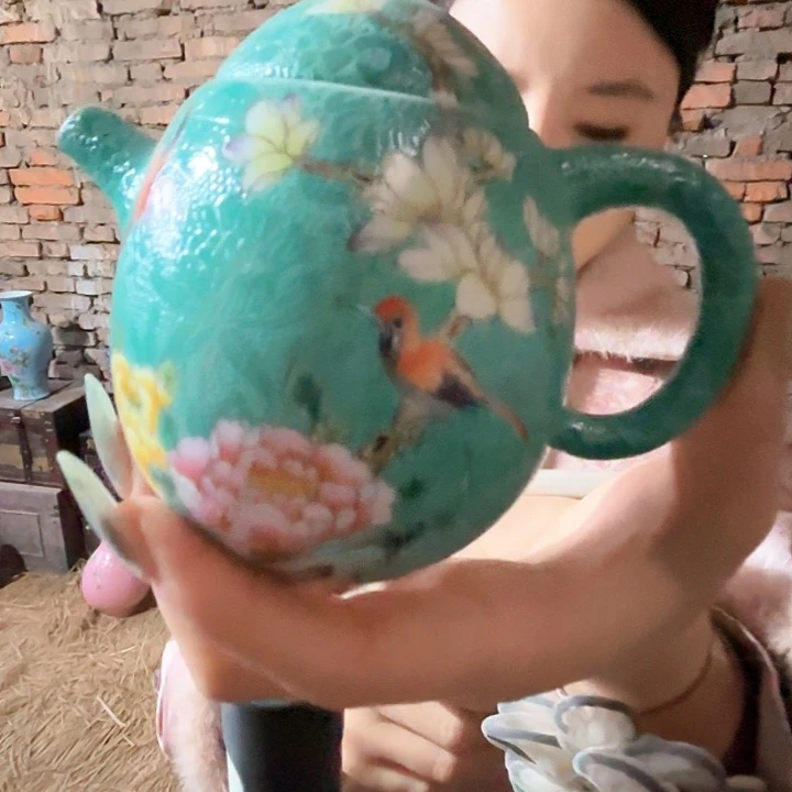 摆件景德镇高温陶瓷龙蛋壶扒花