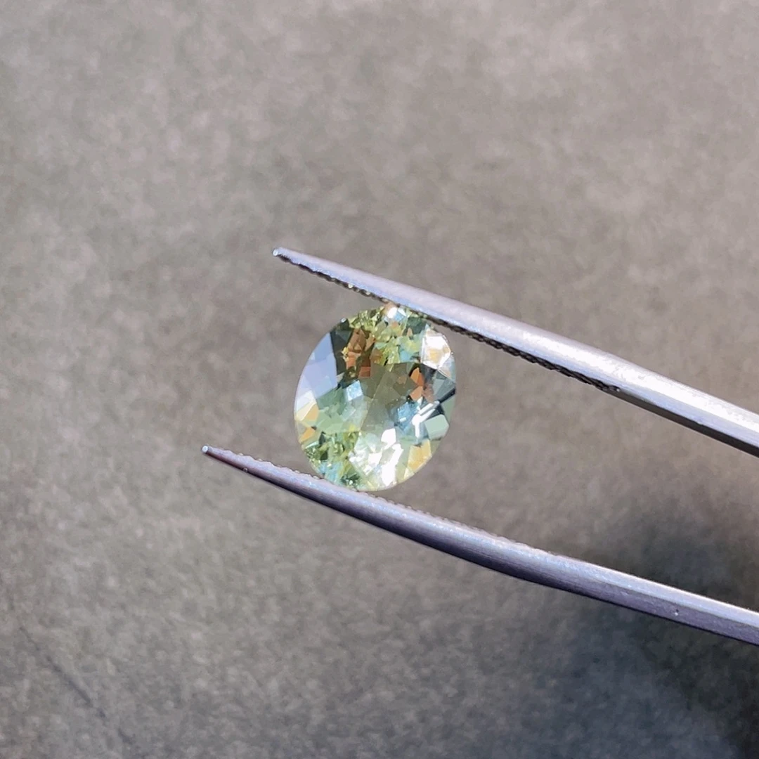 绿柱石裸石绿柱石裸石3.22ct