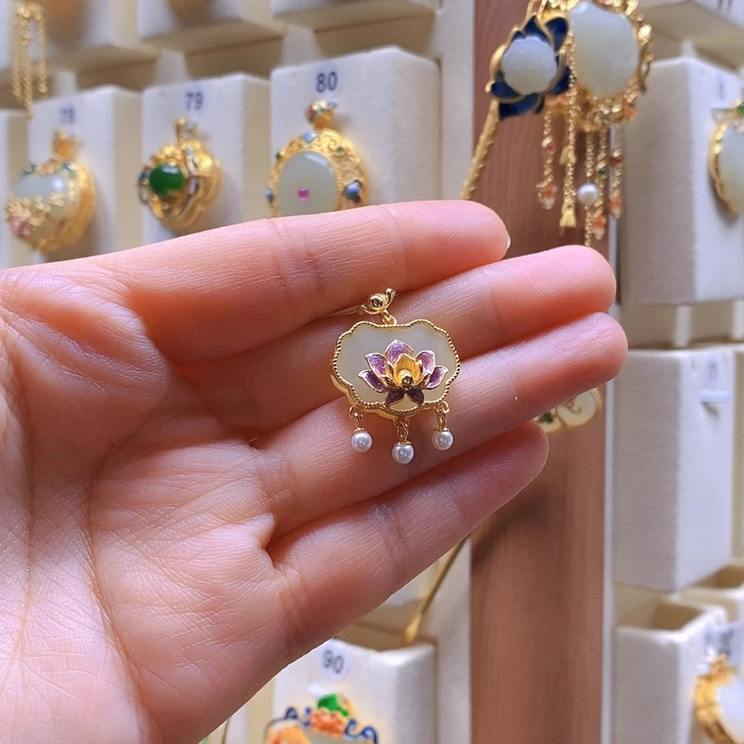 和田玉银S925镶嵌颈饰