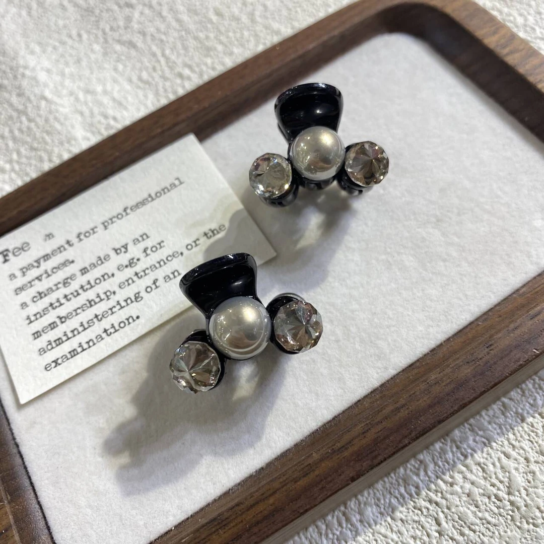 3公分简约百搭珠珠发夹小爪T61