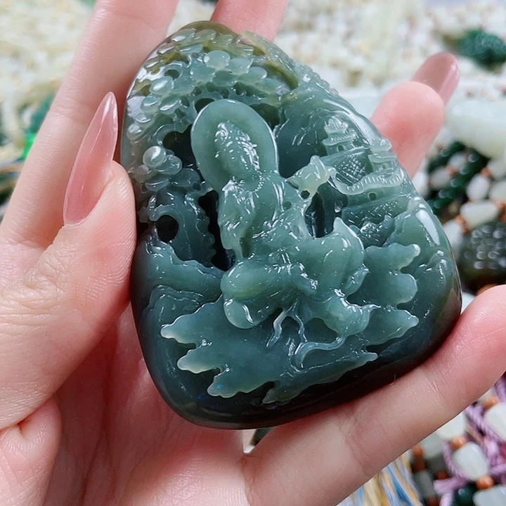 颈饰未镶嵌和田玉