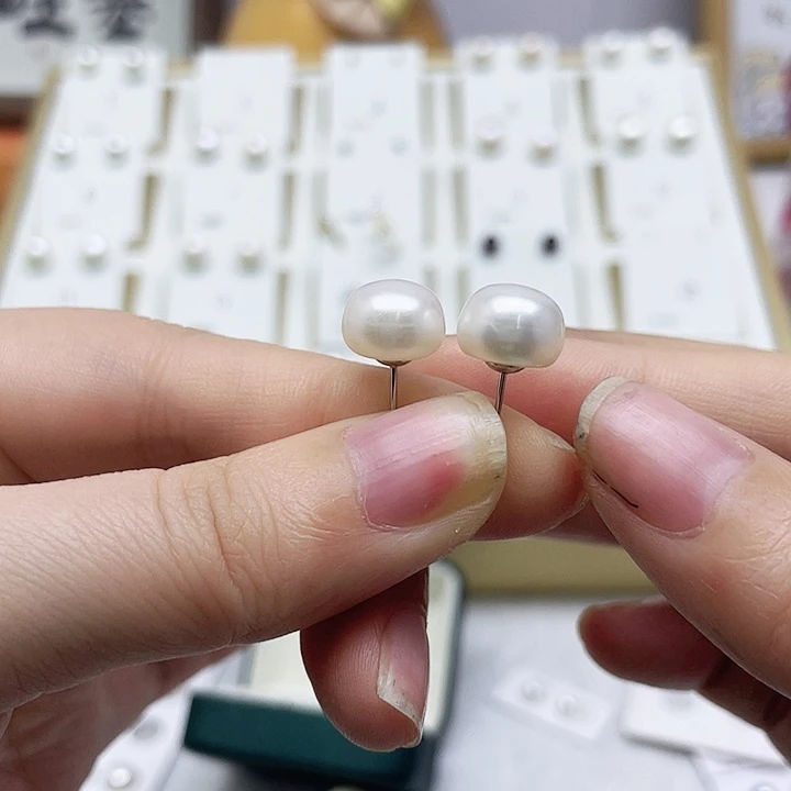 淡水珍珠耳饰银S925镶嵌L***?