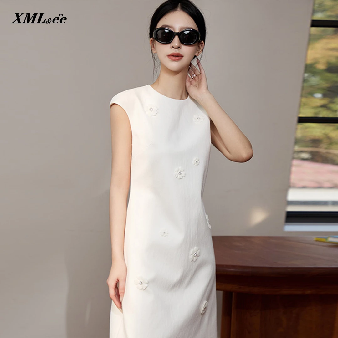 【晨粉专享价】艾米尔雅依 白色立体花朵收腰无袖连衣裙 Y511L1540