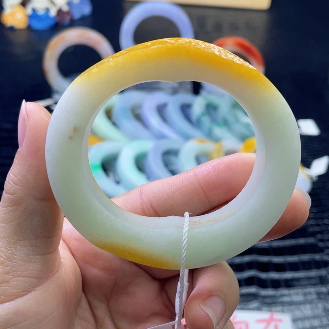 未镶嵌翡翠定制翡翠