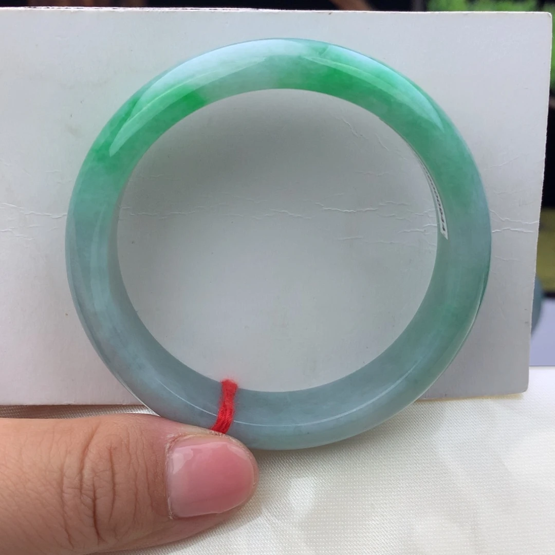 未镶嵌手镯翡翠纯天然