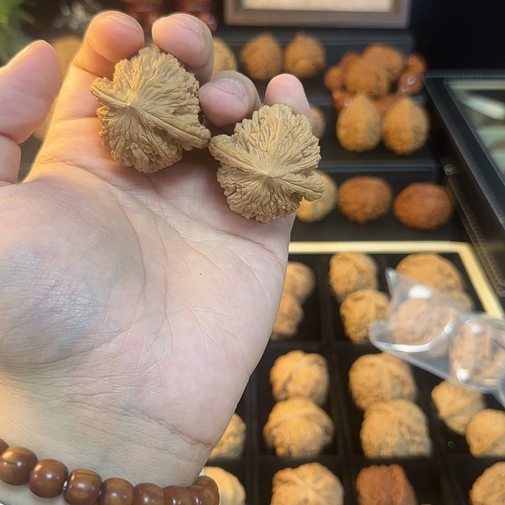 把件文玩核桃虎头