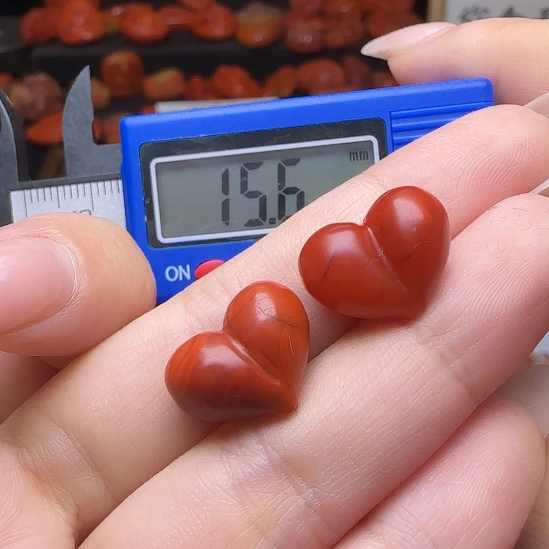 南红玛瑙未镶嵌颈饰