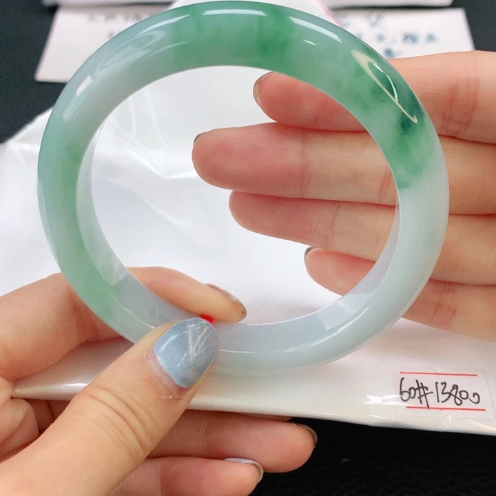 翡翠手镯未镶嵌翡翠手镯60