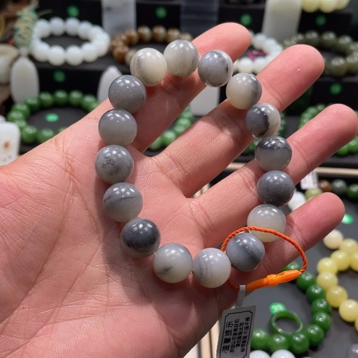 和田玉未镶嵌手串