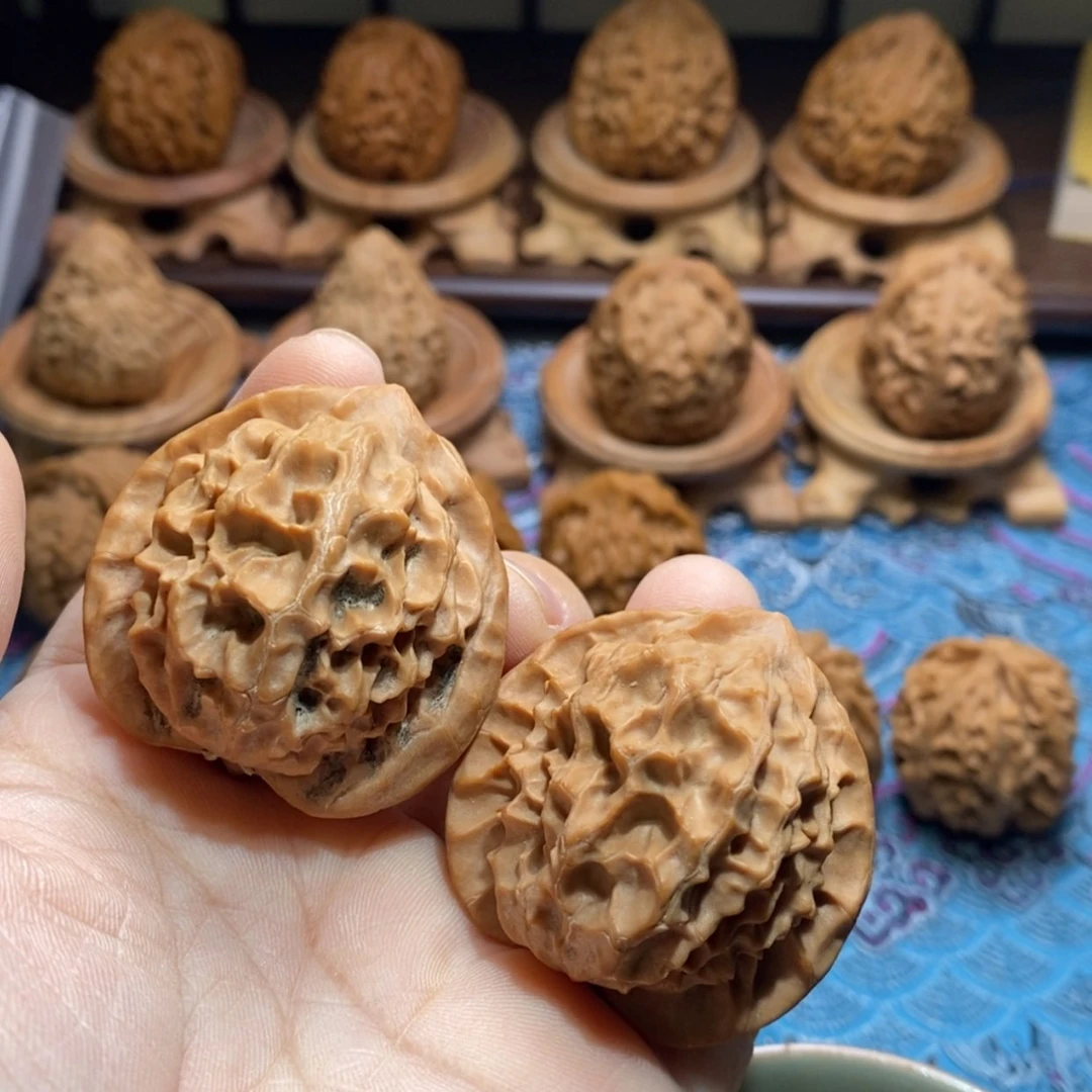 【闪购商品】文玩核桃吊坠龙鳞纹