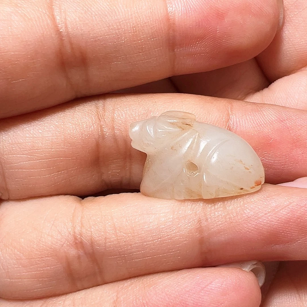 和田玉未镶嵌挂件月****人