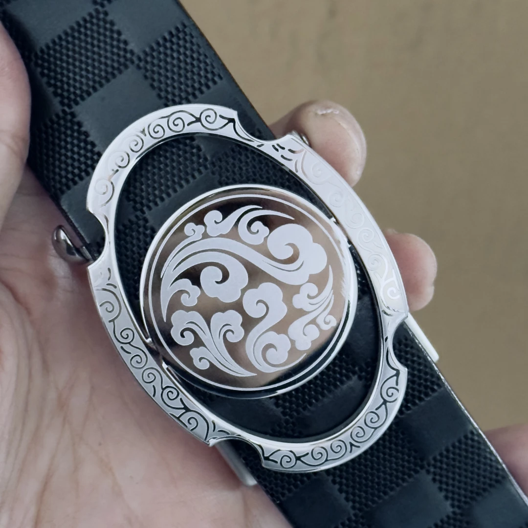 不锈钢外穿款男士手工皮带定制高端休闲百搭头层真皮带无牙自动扣