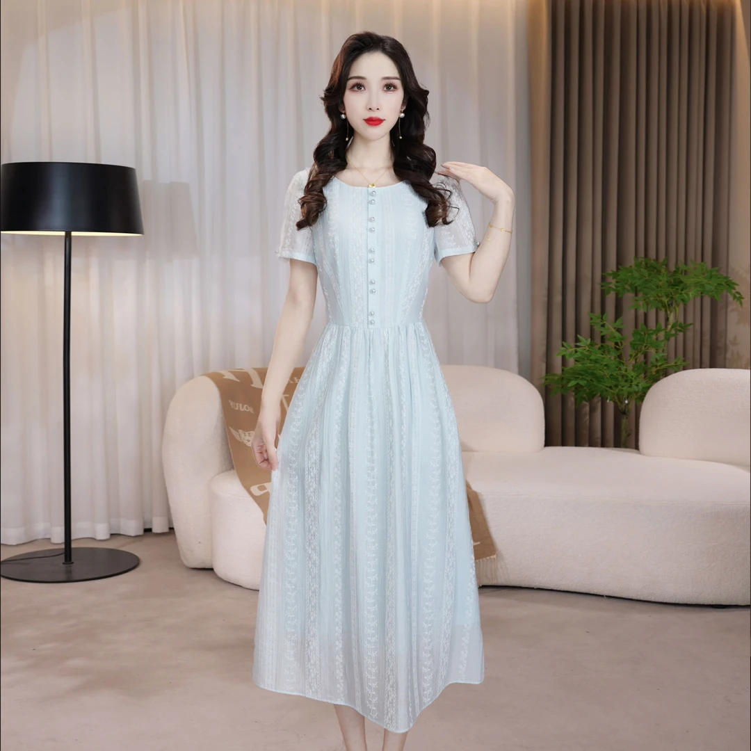 中长裙休闲风圆领连衣裙法式女装温柔气质显瘦时尚夏季收腰