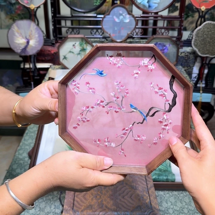 刺绣手工苏绣工艺制作技艺精湛