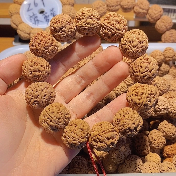 泡***？金刚菩提手串这样
