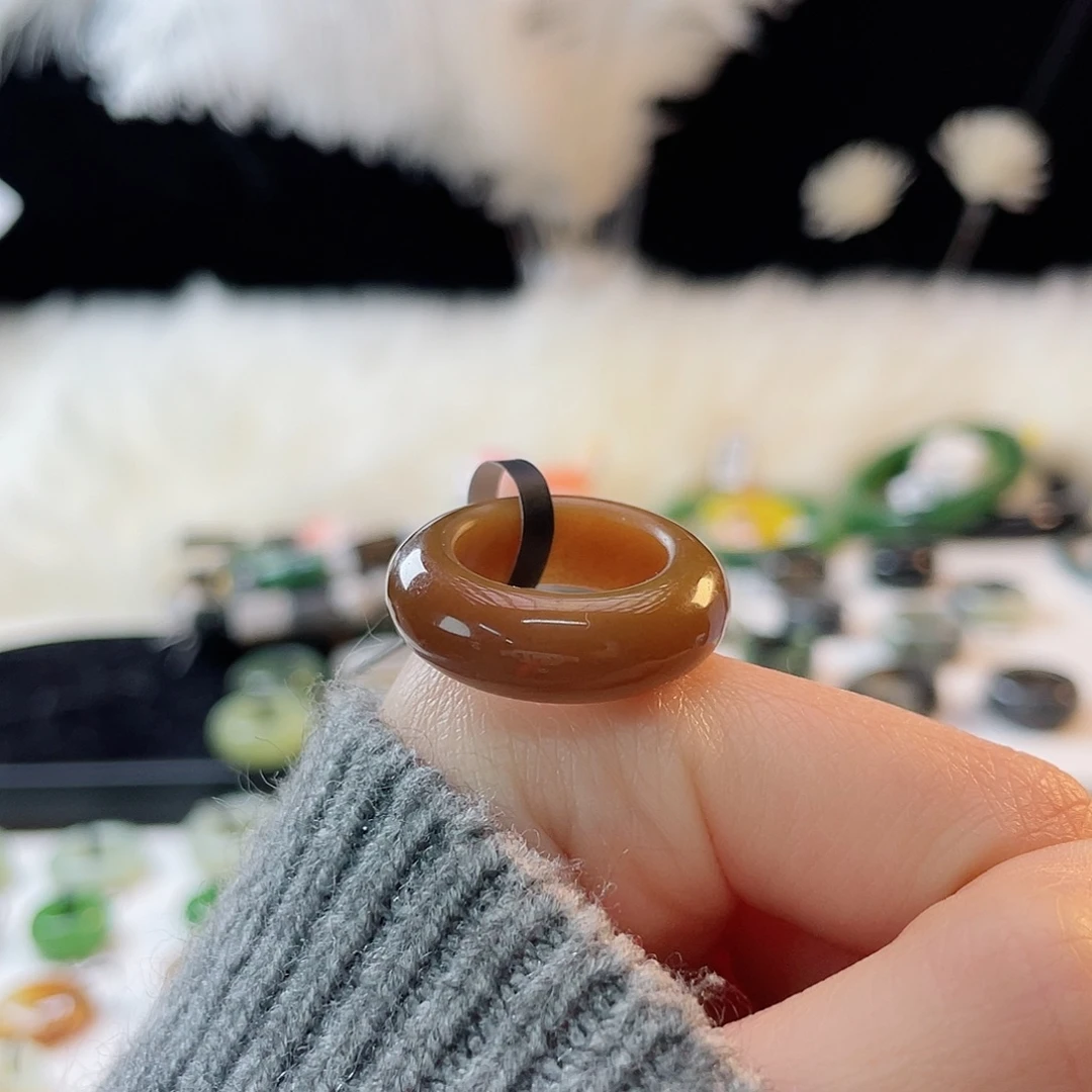 和田玉未镶嵌戒指k37深红糖轮胎16.3mm