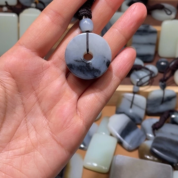 山***啊和田玉未镶嵌颈饰